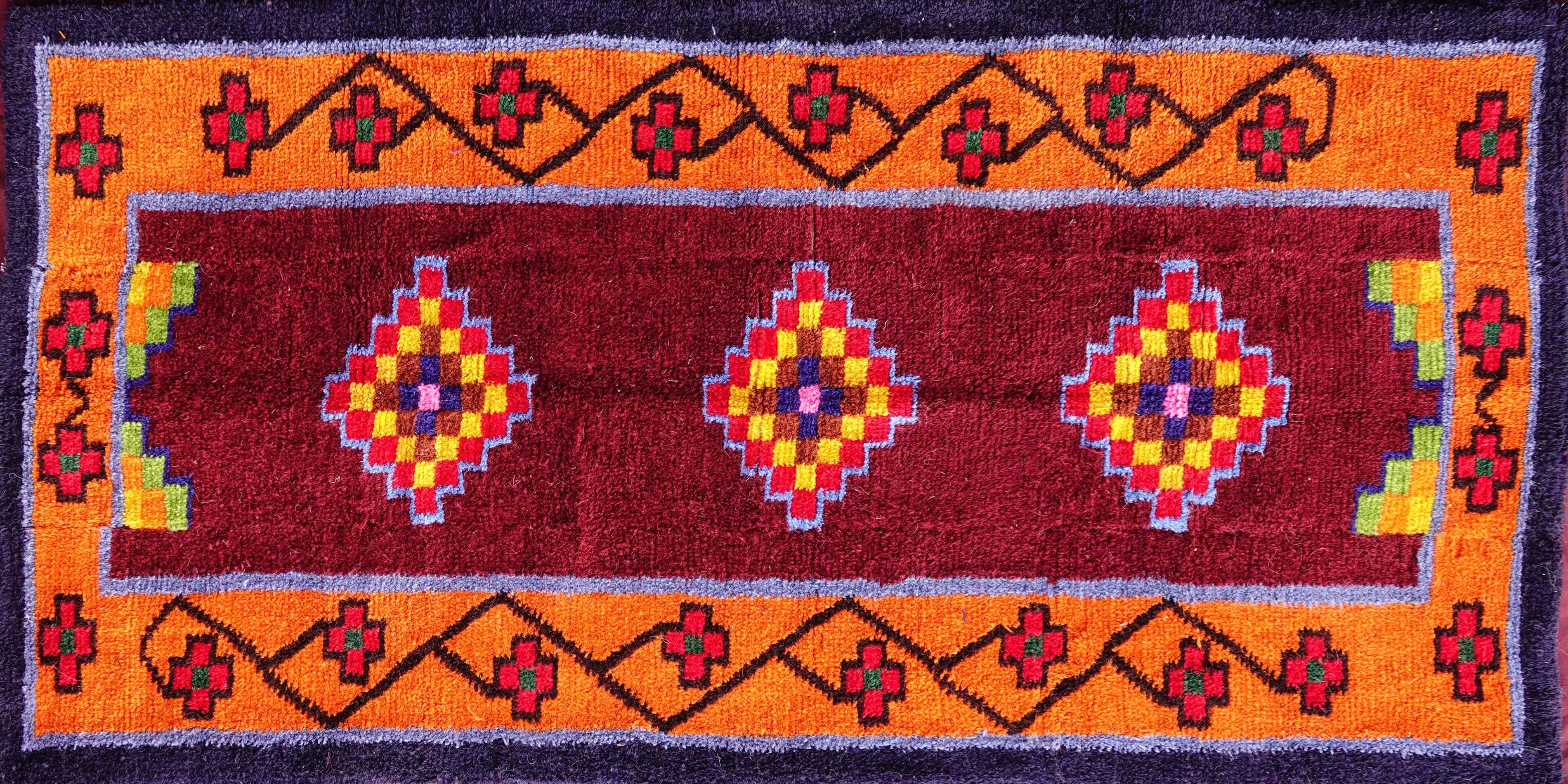 Rug 103 (Size XLG)