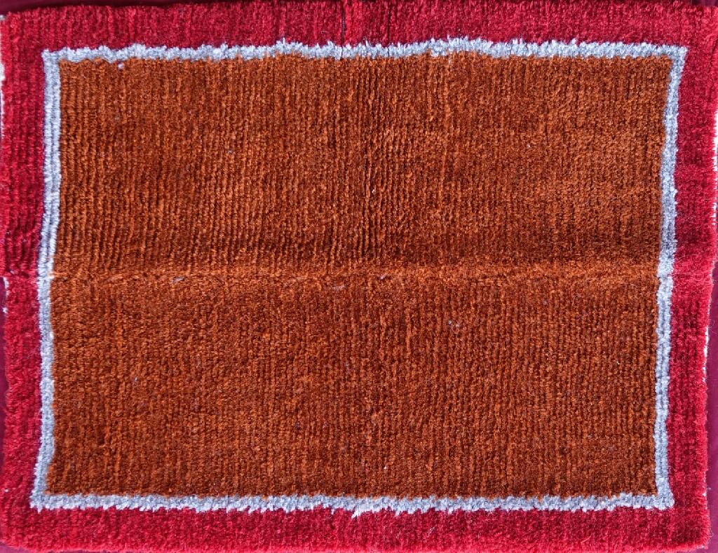 Rug 155 (Size S/MED)