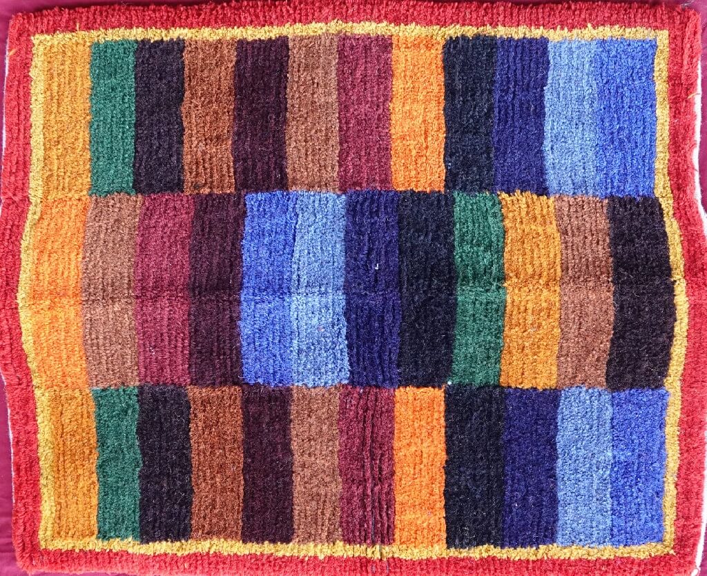 Rug 188 (Size S/MED)