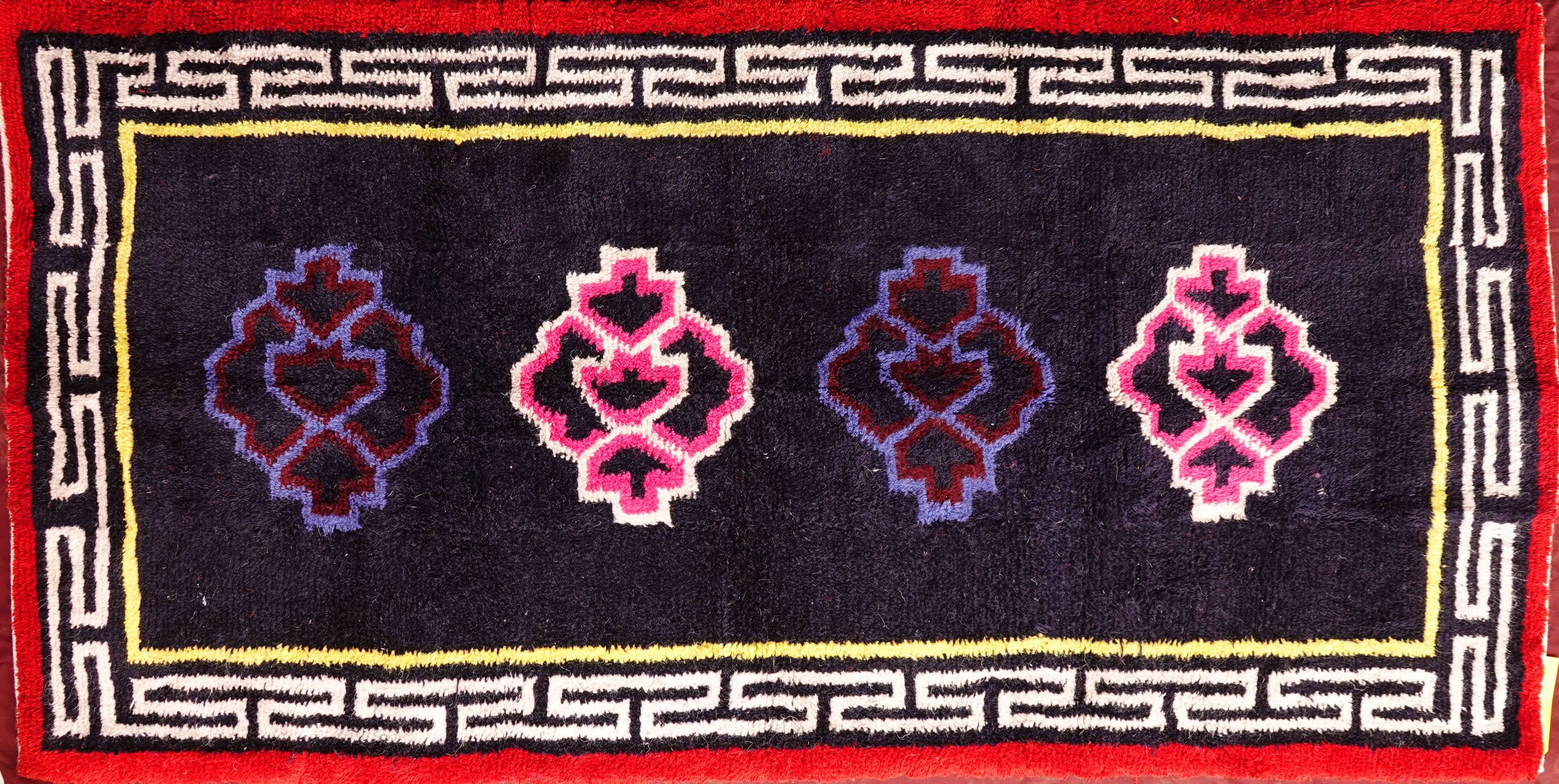 Rug 81 (Size XXLG)