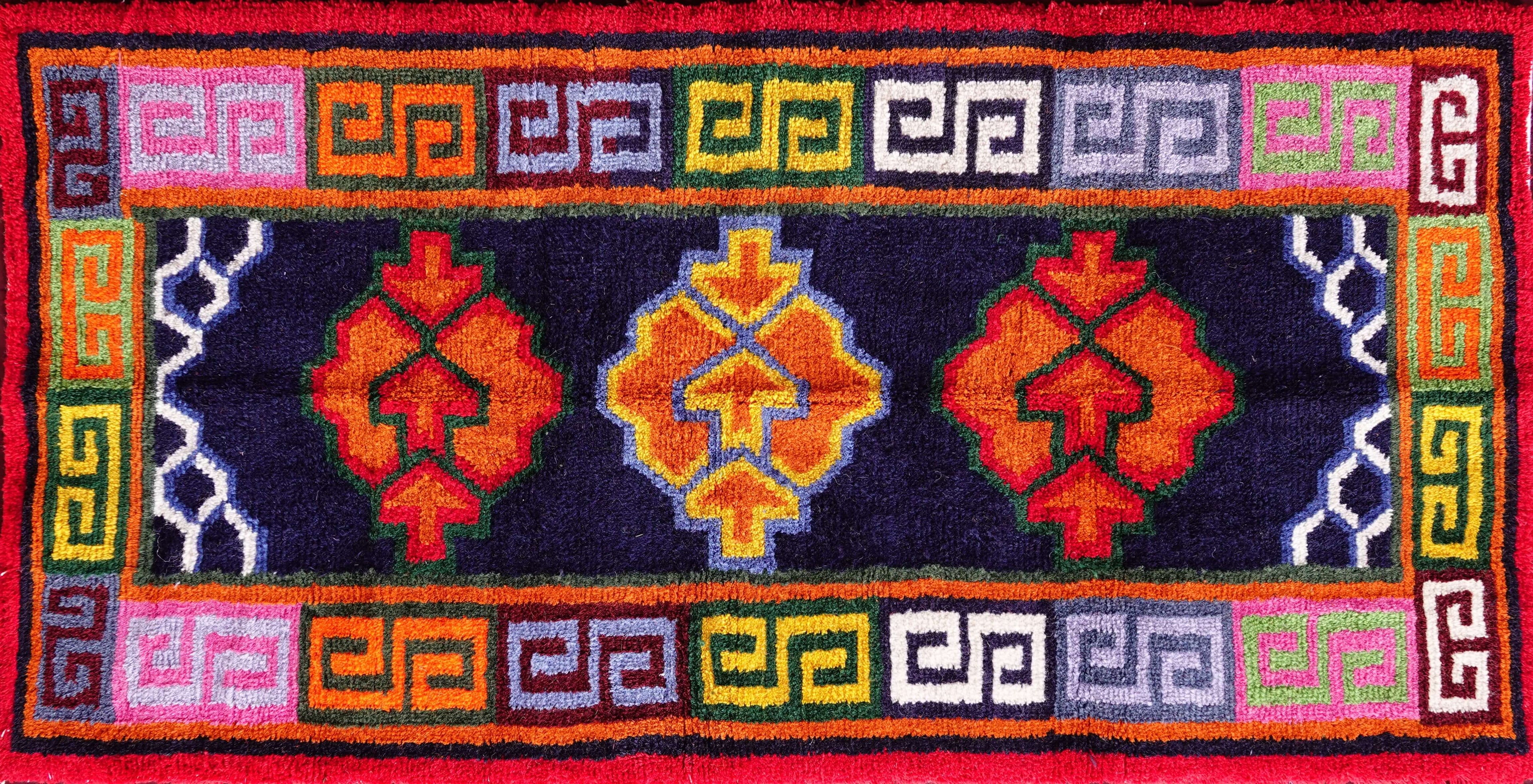 Rug 96 (Size XLG)